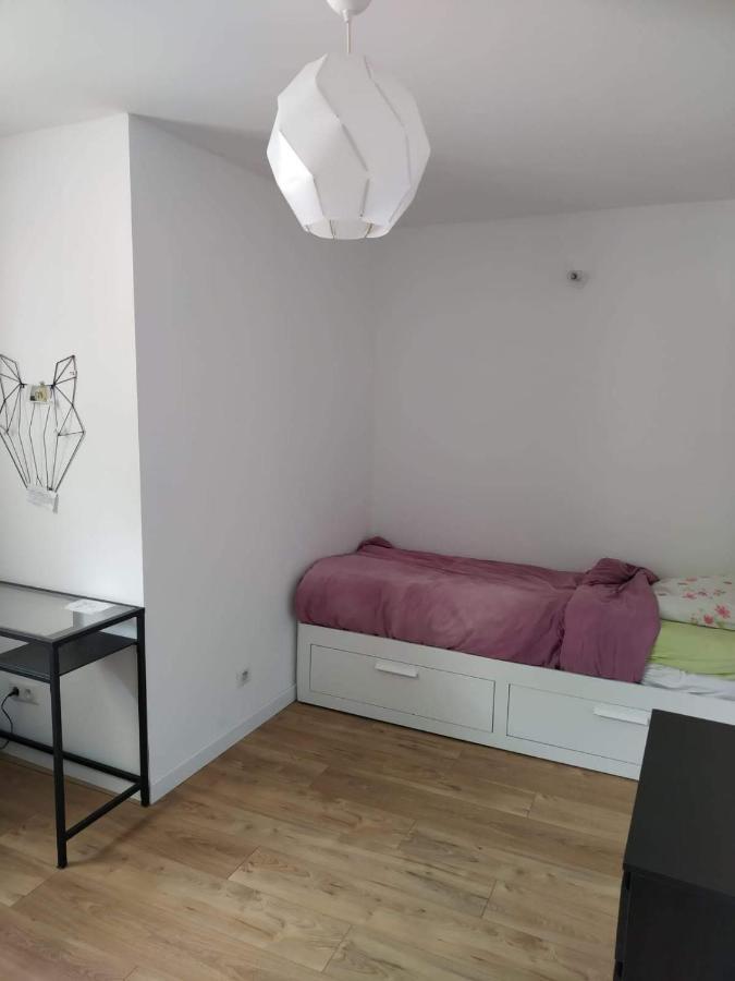 Ferienhaus Maison Dans Quartier Calme LʼIsle-sur-la-Sorgue