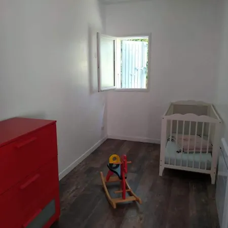Maison dans quartier calme LʼIsle-sur-la-Sorgue Extérieur photo